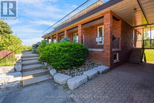 2052 18Th Sideroad, New Tecumseth, ON - Outdoor With Deck Patio Veranda