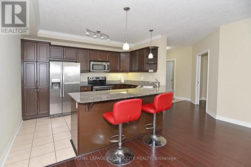 608 - 1030 Coronation Drive, London, ON - Indoor Photo Showing Kitchen With Stainless Steel Kitchen