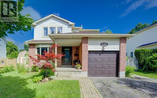 121 Parkside Drive W, Centre Wellington (Fergus), ON - Outdoor With Facade