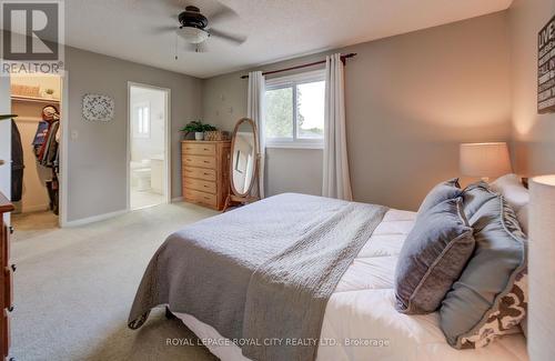 121 Parkside Drive W, Centre Wellington, ON - Indoor Photo Showing Bedroom