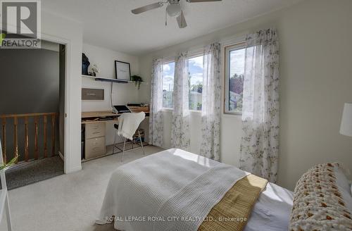 121 Parkside Drive W, Centre Wellington (Fergus), ON - Indoor Photo Showing Bedroom