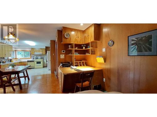 2459 Saloompt Road, Hagensborg, BC - Indoor Photo Showing Other Room