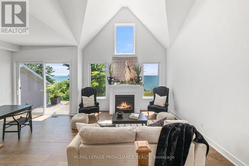 16 Twelve Trees Court, Prince Edward County (Wellington), ON - Indoor Photo Showing Living Room With Fireplace