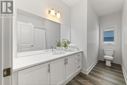 16 Twelve Trees Court, Prince Edward County (Wellington), ON - Indoor Photo Showing Bathroom