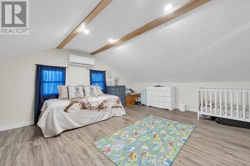 17 Centre Street, Belleville, ON - Indoor Photo Showing Bedroom