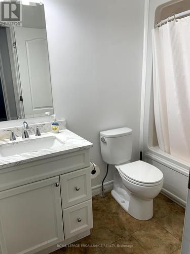 29 Maplehurst Crescent, Prince Edward County, ON - Indoor Photo Showing Bathroom