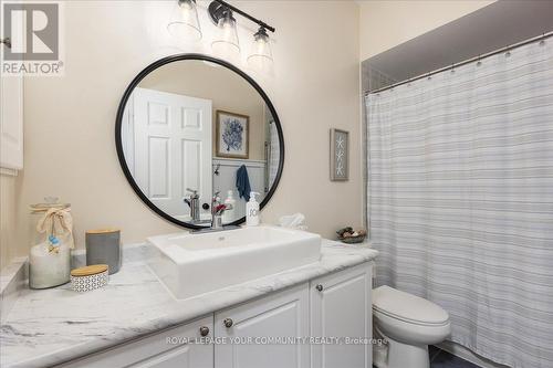 120 Waterbury Crescent, Scugog, ON - Indoor Photo Showing Bathroom
