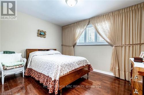 383 Grantham Avenue, St. Catharines, ON - Indoor Photo Showing Bedroom