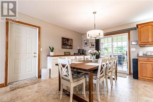 140 Helen Street, Port Colborne, ON - Indoor Photo Showing Dining Room