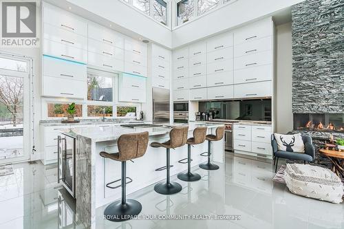 125 Craigmore Crescent, Blue Mountains (Blue Mountain Resort Area), ON - Indoor Photo Showing Kitchen