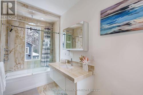 125 Craigmore Crescent, Blue Mountains (Blue Mountain Resort Area), ON - Indoor Photo Showing Bathroom