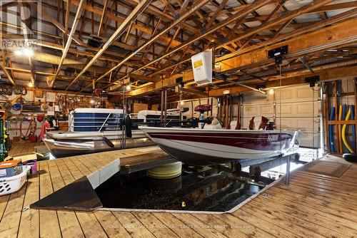 490 Crooked Bay Road, Georgian Bay, ON - Indoor