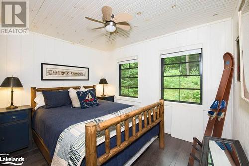 Bunkie bedroom #1 - 68 Island 120, Port Severn, ON - Indoor Photo Showing Bedroom