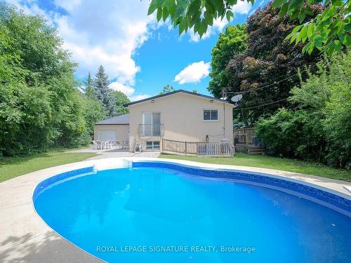 1306 Langdale Cres, Oakville, ON - Outdoor With In Ground Pool With Backyard With Exterior