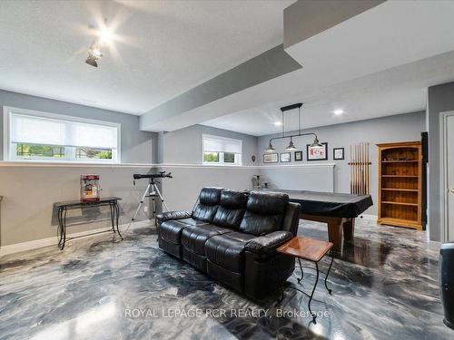 107 Macdonald Cres, West Grey, ON - Indoor Photo Showing Living Room With Fireplace