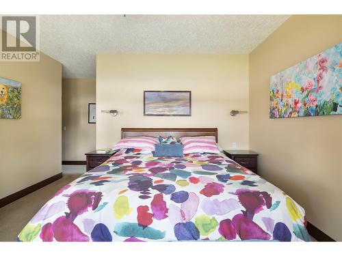 3010 Coachwood Crescent, Vernon, BC - Indoor Photo Showing Bedroom