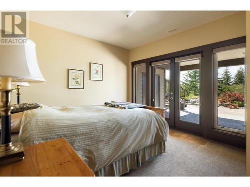 3010 Coachwood Crescent, Vernon, BC - Indoor Photo Showing Bedroom
