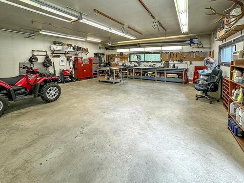 2998 37Th Street S, Cranbrook, BC - Indoor Photo Showing Garage