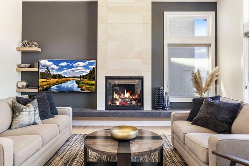 3004 Shaleview Drive, West Kelowna, BC - Indoor Photo Showing Living Room With Fireplace