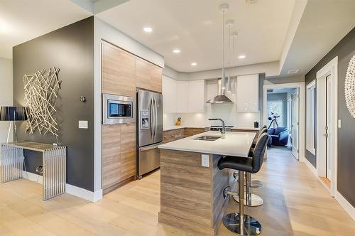 29-2161 Upper Sundance Drive, West Kelowna, BC - Indoor Photo Showing Kitchen With Double Sink