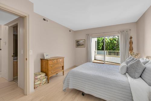 103-3767 Brown Road, West Kelowna, BC - Indoor Photo Showing Bedroom