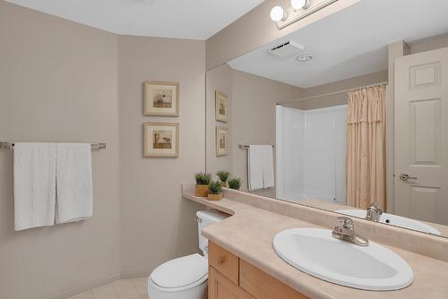 103-3767 Brown Road, West Kelowna, BC - Indoor Photo Showing Bathroom