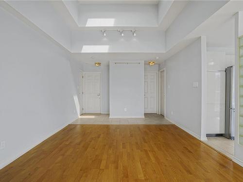 1002-1015 Pandora Ave, Victoria, BC - Indoor Photo Showing Living Room With Fireplace