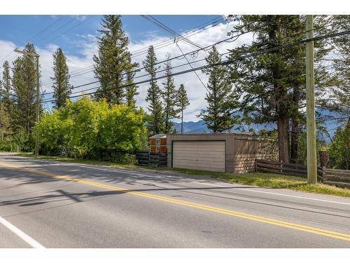 1725 13Th Avenue, Invermere, BC - Outdoor With View
