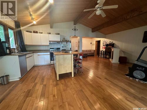 1010 Waskos Drive, Lac La Ronge, SK - Indoor Photo Showing Kitchen