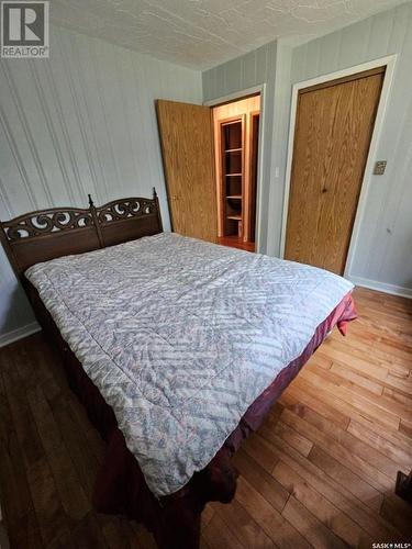 1010 Waskos Drive, Lac La Ronge, SK - Indoor Photo Showing Bedroom