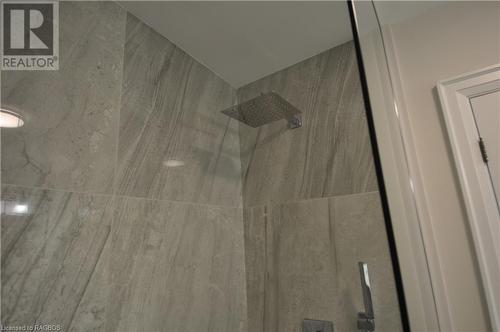 1685 9Th Avenue E Unit# 6, Owen Sound, ON - Indoor Photo Showing Bathroom