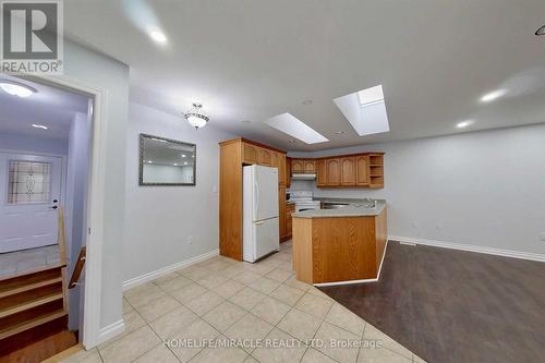 14422 Bramalea Road E, Caledon, ON - Indoor Photo Showing Kitchen