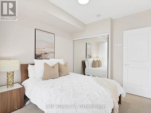 613 - 16 Brookers Lane, Toronto, ON - Indoor Photo Showing Bedroom