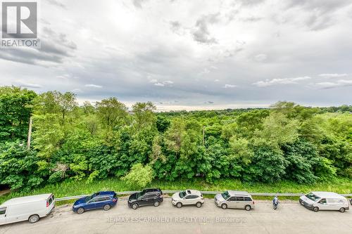 309 - 10 Wilby Crescent, Toronto, ON - Outdoor With View