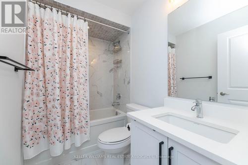 7 Overlea Drive, Brampton, ON - Indoor Photo Showing Bathroom