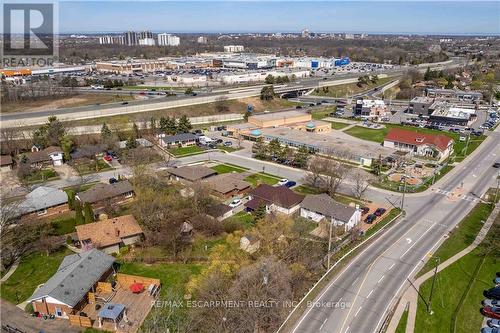 4 Warkdale Drive, St. Catharines, ON - Outdoor With View