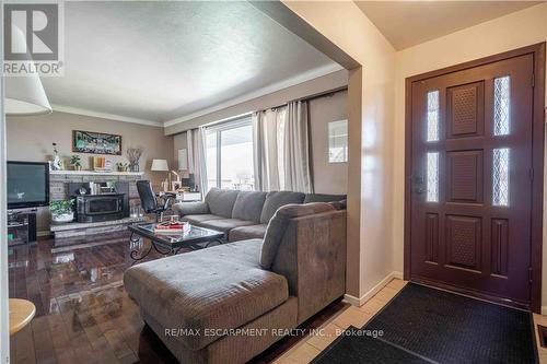 4 Warkdale Drive, St. Catharines, ON - Indoor