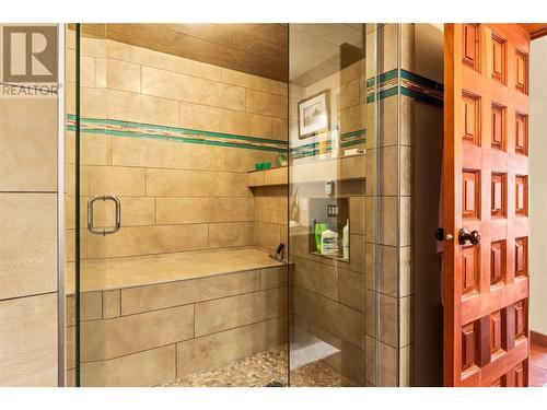 1309 Eagle Ridge Road, Lumby, BC - Indoor Photo Showing Bathroom