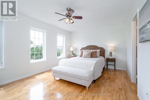 75 Ipswich Place, Whitby, ON - Indoor Photo Showing Bedroom