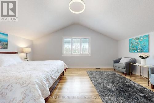 49 Ferncroft Drive, Georgina, ON - Indoor Photo Showing Bedroom