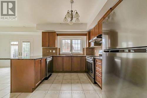 4777 Highway 7 Street, Vaughan (East Woodbridge), ON - Indoor Photo Showing Kitchen