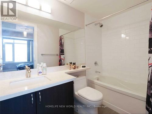 910 - 131 Upper Duke Crescent, Markham, ON - Indoor Photo Showing Bathroom