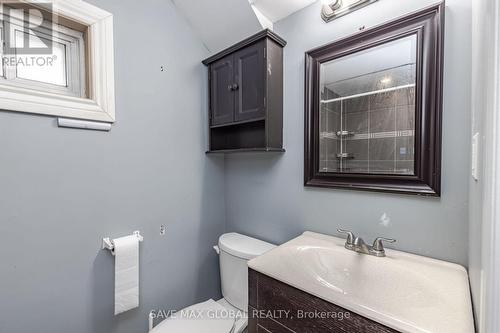 62 Ludstone Drive, Toronto, ON - Indoor Photo Showing Bathroom
