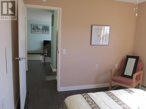 312 102 Manor Drive, Nipawin, SK - Indoor Photo Showing Bedroom