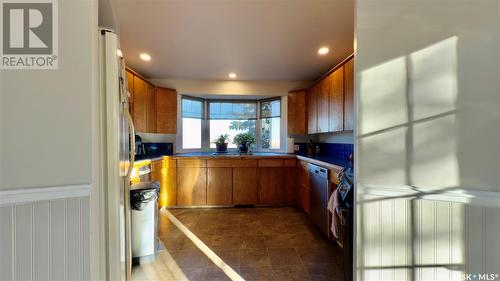 Rm Of Weyburn Acreage, Weyburn Rm No. 67, SK - Indoor Photo Showing Kitchen With Double Sink