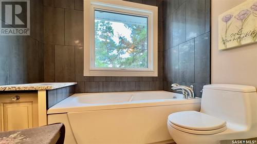 Rm Of Weyburn Acreage, Weyburn Rm No. 67, SK - Indoor Photo Showing Bathroom