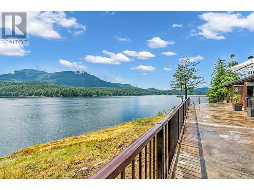 15781 East Egmont Shoreline, Pender Harbour, BC 