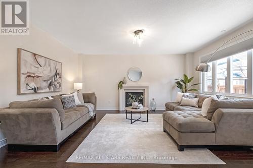 243 John Davis Gate, Whitchurch-Stouffville, ON - Indoor Photo Showing Living Room With Fireplace