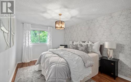 22 Maberley Crescent, Toronto, ON - Indoor Photo Showing Bedroom