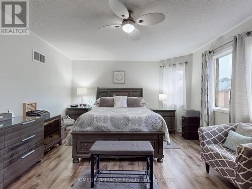12 Bonavista Drive, Brampton, ON - Indoor Photo Showing Bedroom